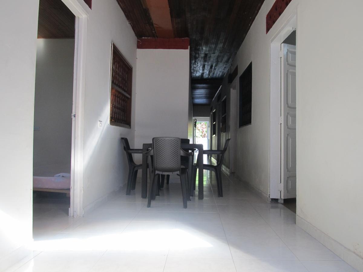 Backpackers And Travellers Hostel Нейва Экстерьер фото