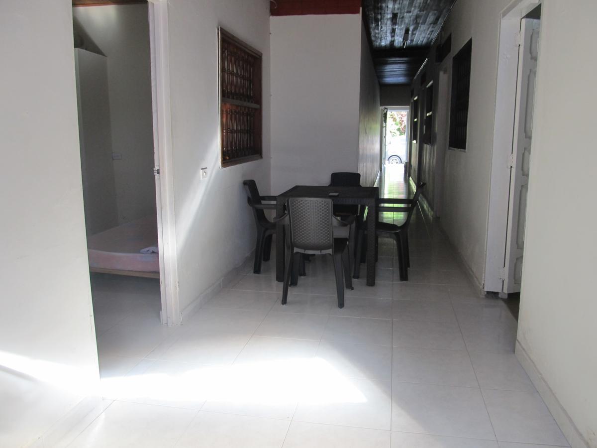 Backpackers And Travellers Hostel Нейва Экстерьер фото